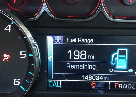 2018 Chevrolet Silverado 1500 1Lt z USA, uszkodzony, nr VIN 3GCPCREC1JG473481